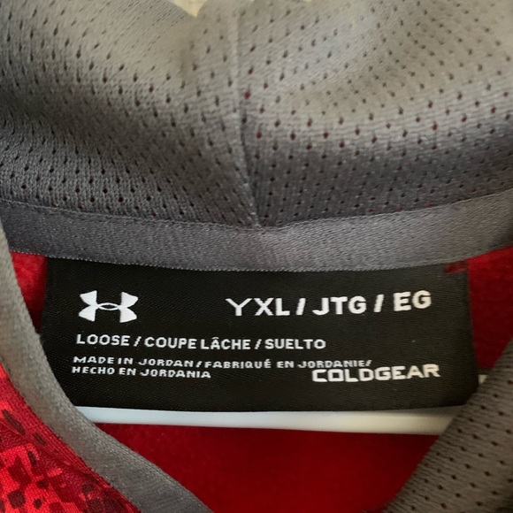 Digital red under armour cold gear hoodie - Picture 3 of 3